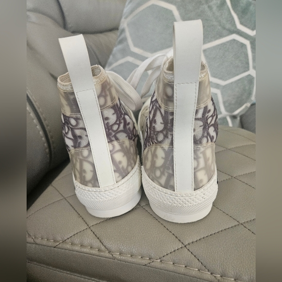 Dior Monogram High-Top Sneakers in Gray and White - Picture 4 of 10